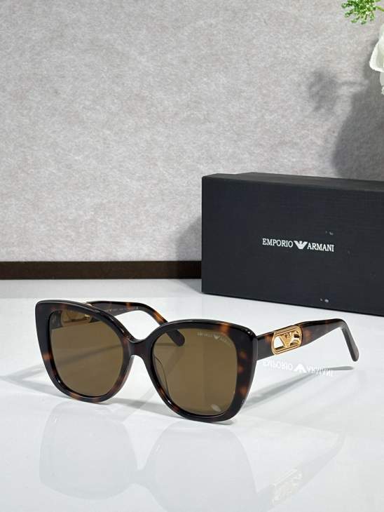 Picture of Armani Sunglasses _SKUfw76323746fw